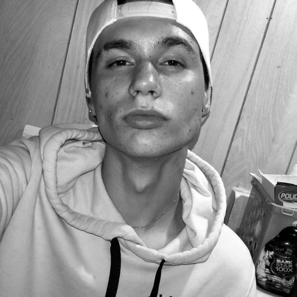 Meet your Posher, Lyric